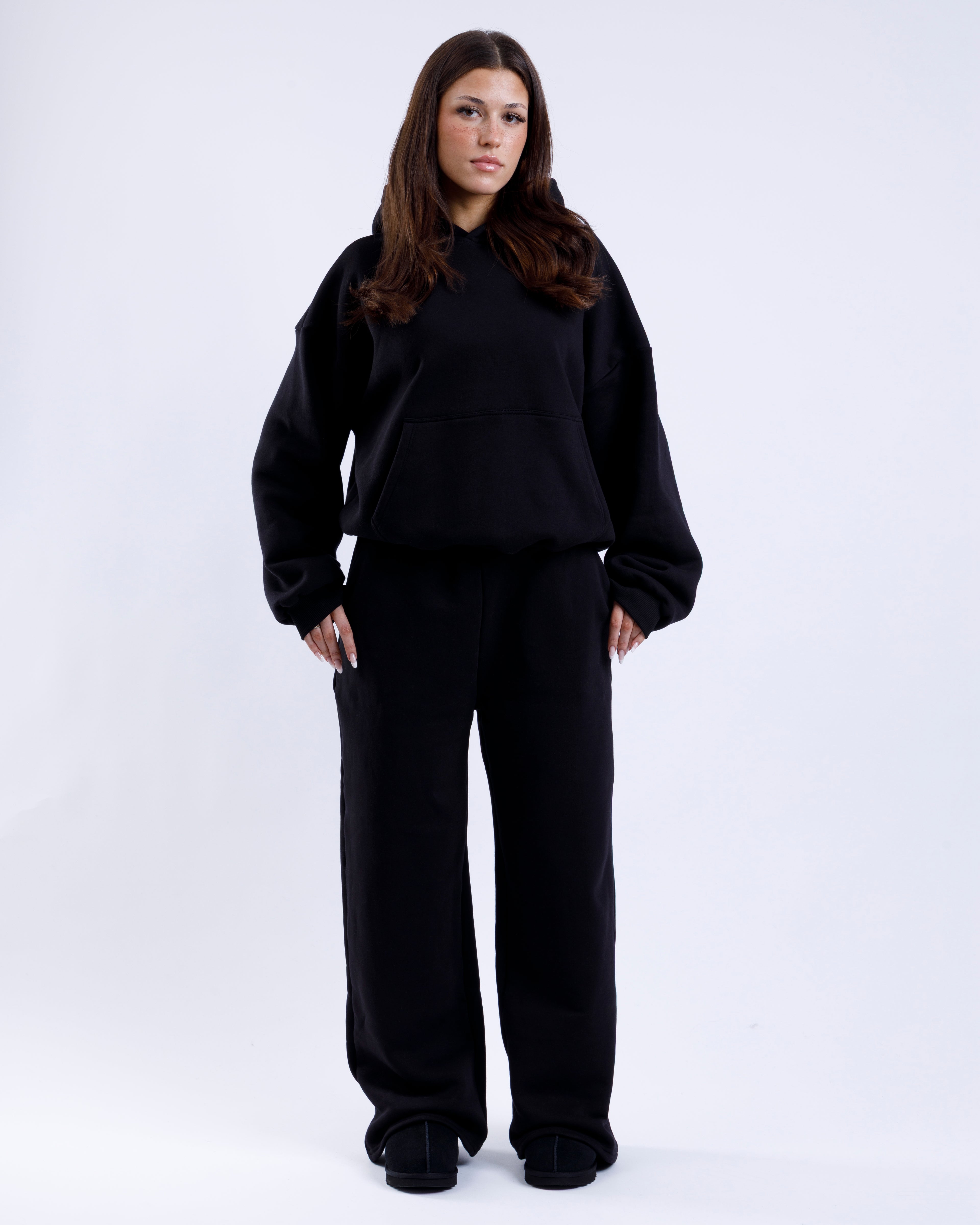 EVERYDAY SWEATPANTS (BLACK)